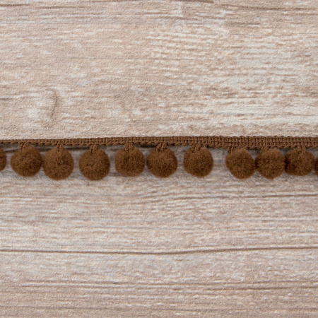 Тесьма с помпонами, диаметр 10 мм, цвет коричневый. Арт PA-18-col.702