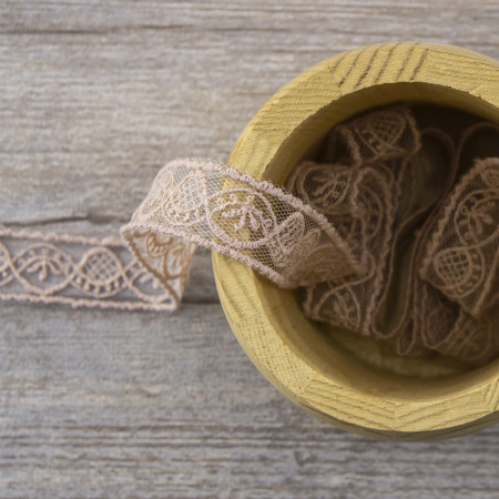 Вышивка на тюле, 19 мм, цвет розовый. Арт I643/F3