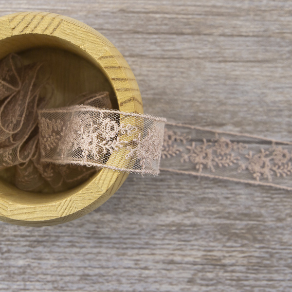 Вышивка на тюле, 23 мм, цвет розовый. Арт I647/F3