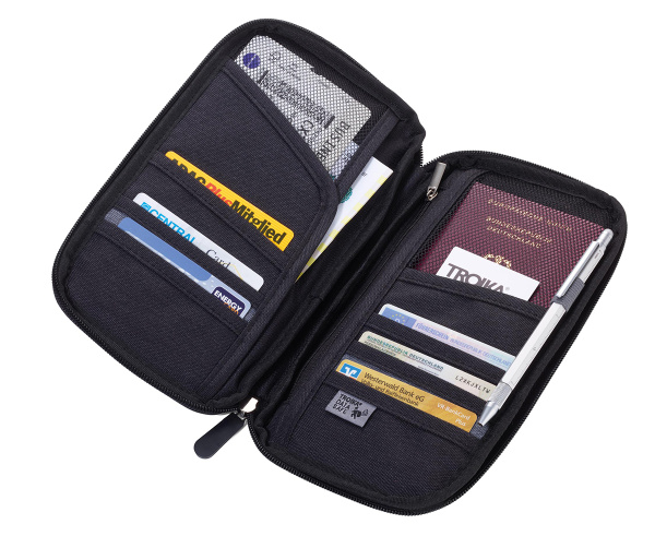 Футляр для документов TROIKA "Безопасный полет". Арт #TRV20/BK-A037