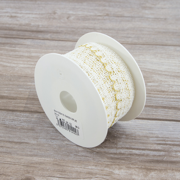 Тесьма PEGA тип отделочная, цвет белый с золотом, 15 мм. Арт 844153415DA001          