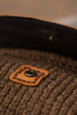 Крышка "Callie" для сумки с ручкой и пришивной кнопкой Whisky. Арт QB-4458/Whisky