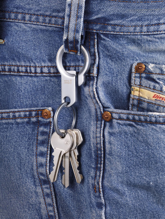 Брелок TROIKA "Открывашка для пива". Арт KR17-29/MA