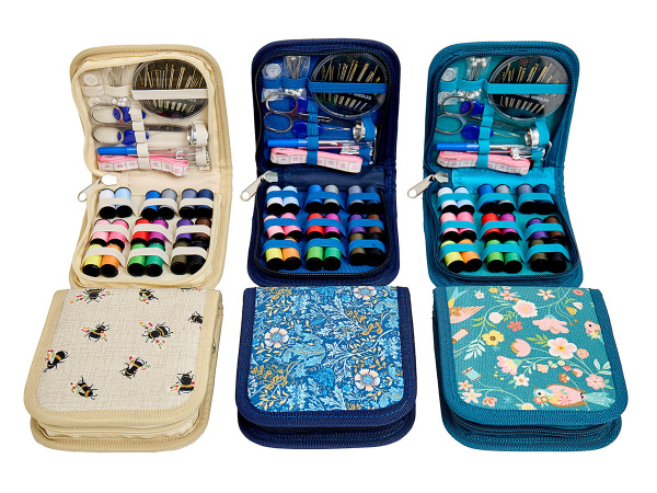 Швейный набор (дорожный) в органайзере, 3 цвета, 12 шт. в картонном прикассовом стенде. Арт MRJE10.DB