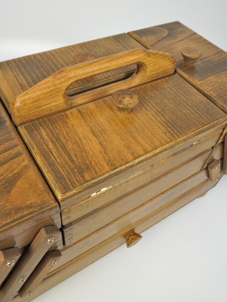 Шкатулка для рукоделия, бук, 4 этажа, коричневый. Арт 31/208/2