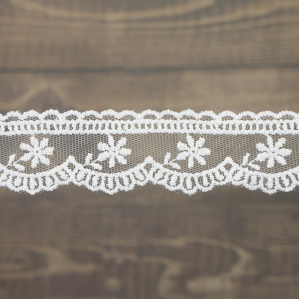 Кружево-вышивка на тюле, 30 мм, цвет белый, 100% полиэстер, 4,5 м. Арт T-3003.212