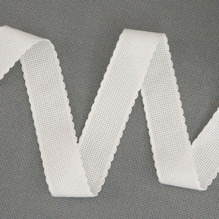 Лента канвовая Aida для вышивания 14 ct ширина 3 см. Арт 7003/1