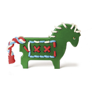 Игрушка детская дизайнерская NAEF BASIC "Schnurpfel-Pony" 3+, дерево, шнуры, цвет зеленый, 14,5 см