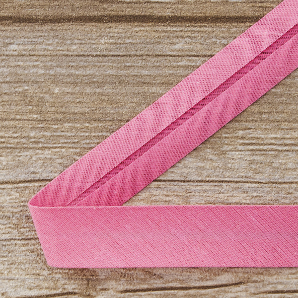 Косая бейка хлопок/полиэстер 20 мм, 25 м, цвет 49, фуксия. Арт 6120-20мм-49            