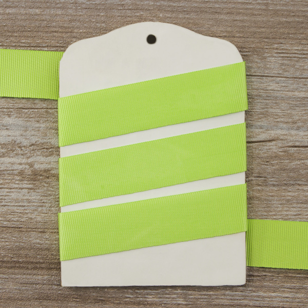 Лента репсовая SAFISA, 25 мм, 25 м, цвет 73 желто-зеленый. Арт 350-25мм-73