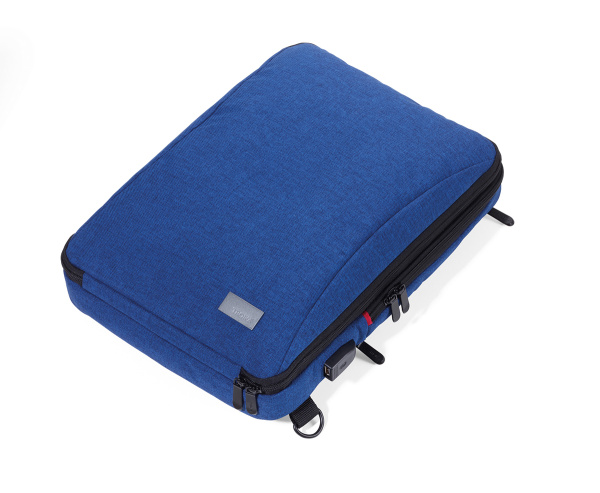 Деловой рюкзак TROIKA для зарядки электронных устройств. Арт RUC71/DB