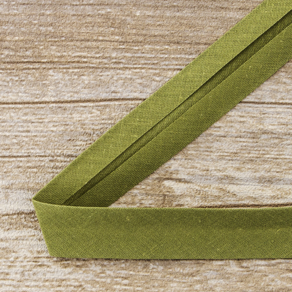 Косая бейка хлопок/полиэстер 20 мм, 25 м, цвет 28, защитный. Арт 6120-20мм-28            