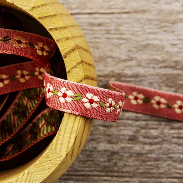 Лента жаккард SAFISA, 10 мм, 15 м, цвет 02. Арт 9160-10мм-02