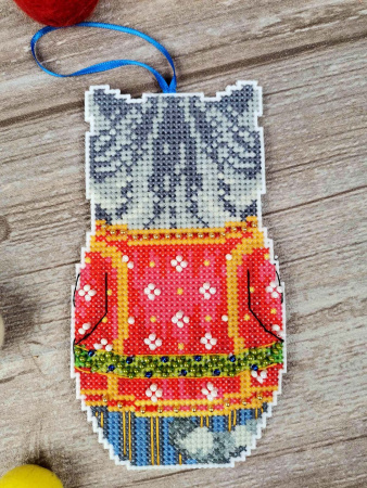 Набор для вышивания на пластиковой канве "Кот Баюн и Кошка Матрешка". Арт 23.001.14