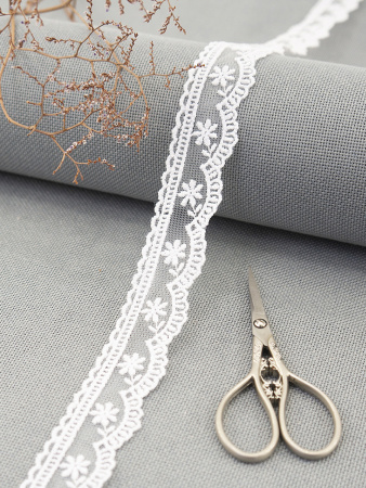 Кружево-вышивка на тюле, 30 мм, цвет белый, 100% полиэстер, 4,5 м. Арт T-3003.212