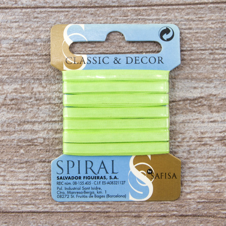 Лента для вышивания SAFISA на блистере, 4 мм, 5 м, цвет 73, Желто-зеленый. Арт P111-4мм-73             