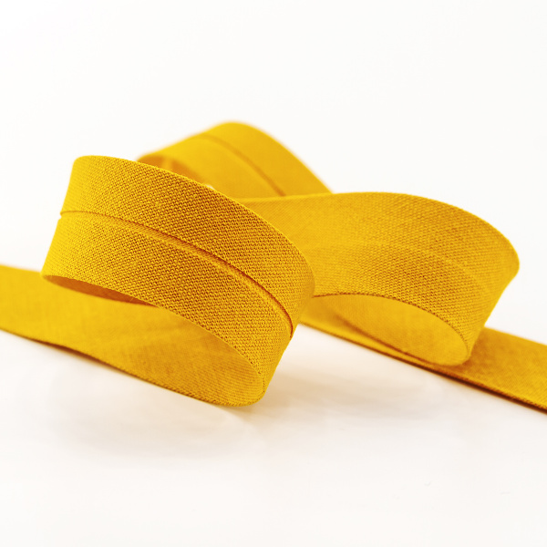 Косая бейка хлопок/полиэстер 20 мм, 25 м, цвет 106, светло-горчичный. Арт 6120-20мм-106           