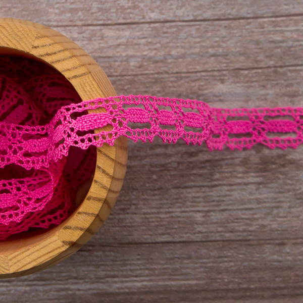 Мерсеризованное хлопковое кружево, 15 мм, цвет ярко-розовый. Арт 1798/3L                 