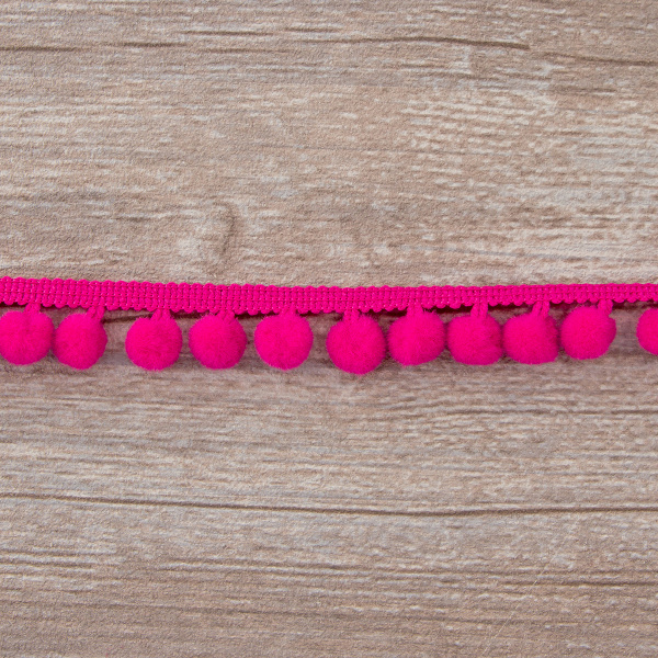 Тесьма с помпонами, диаметр 10 мм, цвет тёмно-красный. Арт PA-18-col.314