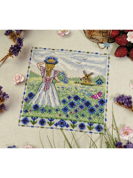 Набор для вышивания  "Поле васильков". Арт 13.003.66