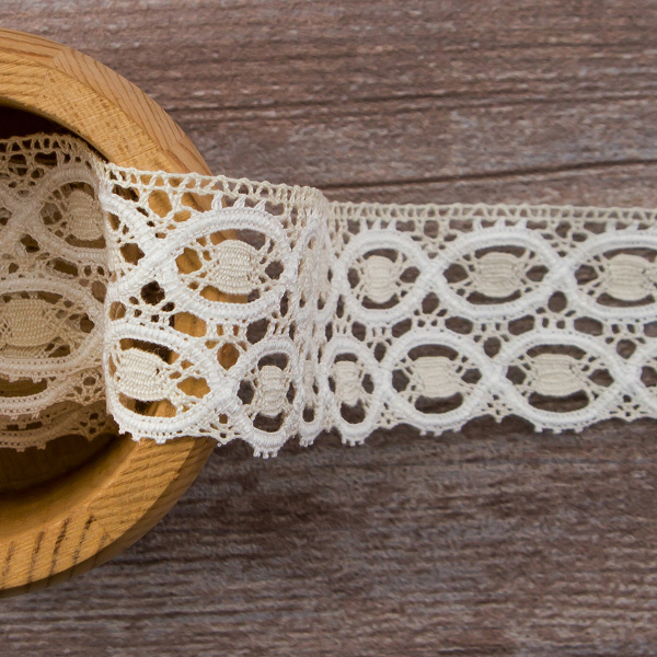 Мерсеризованное хлопковое кружево, 35 мм, цвет сливочный с белым. Арт 3492/30                 