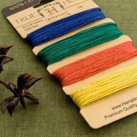 Шнуры на блистере HEMPTIQUE #10 - 0,5 мм, 4 цвета по 12,8 м. Арт HC10SOT                 