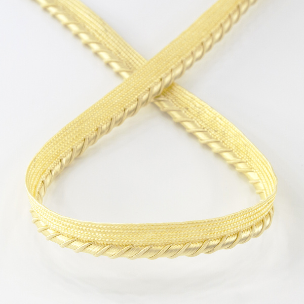 Кант декоративный, 3,5 мм, цвет кремовый. Арт 843213000A1901          