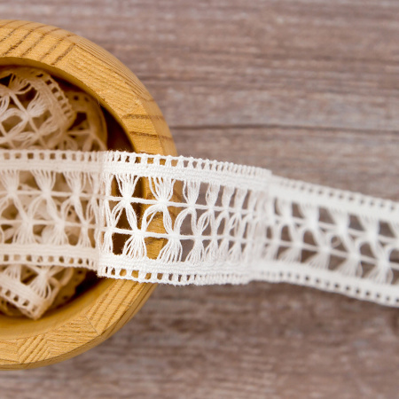 Мерсеризованное хлопковое кружево, 30 мм, цвет белый. Арт 1154/01                 