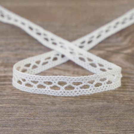 Кружево хлопковое на картонной катушке, цвет белый. Арт VL08.034