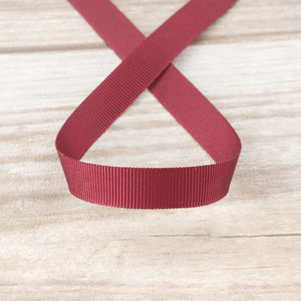 Лента репсовая SAFISA, 10 мм, 25 м, цвет 30 бордовый. Арт 350-10мм-30