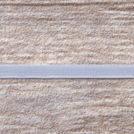 Лента для вышивания SAFISA на блистере, 4 мм, 5 м, цвет 27, серый. Арт P111-4мм-27             