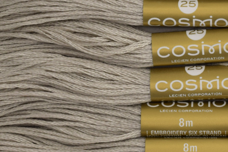 Мулине COSMO однотонный цвет  472       . Арт 25-6/472       