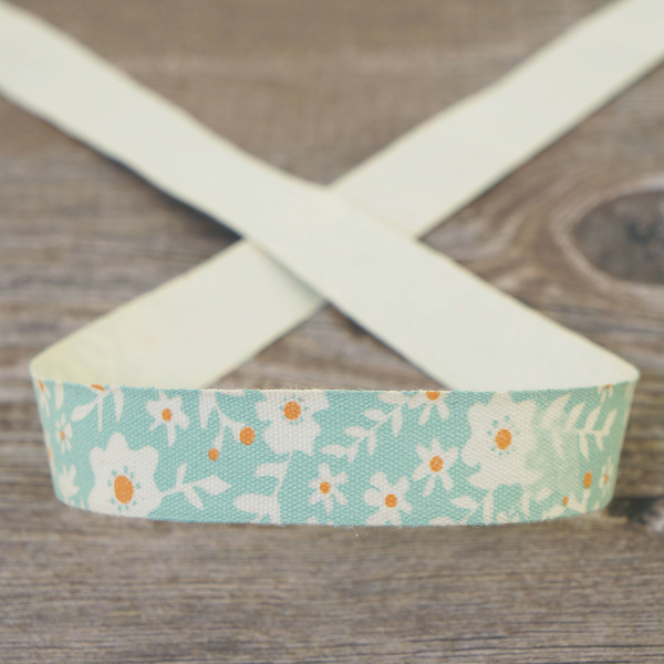 Лента хлопковая на картонной катушке "Цветы: зеленый с оранжевым". Арт VR15.037