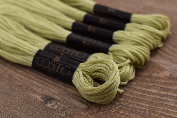 Мулине COSMO однотонный цвет  682   . Арт 25-6/682