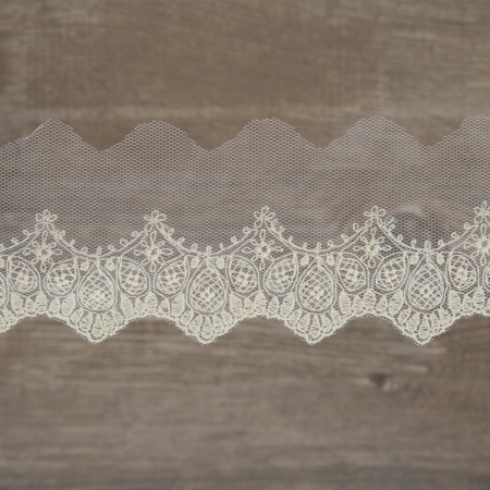 Вышивка на тюле, 51 мм, цвет экрю. Арт I659/02