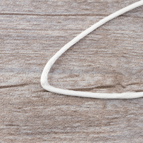 Шнур атласный SAFISA 2 мм, 25 м, цвет 02, белый. Арт 462-02                  