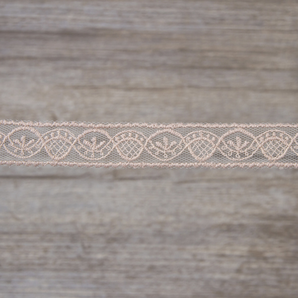 Вышивка на тюле, 19 мм, цвет розовый. Арт I643/F3