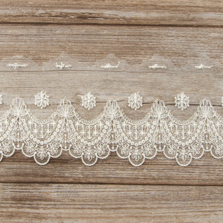 Кружево-вышивка на тюле, 60 мм. Арт 42246/00