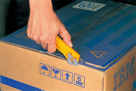 Нож усиленный с регулировкой глубины реза Olfa. Арт CL