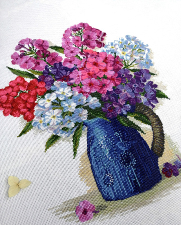 Набор для вышивания  "Флоксы". Арт 04.005.23