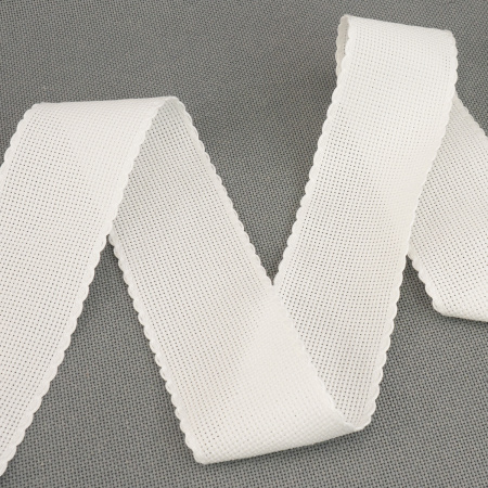 Лента канвовая Aida для вышивания 14 ct ширина 5 см. Арт 7107/1                  