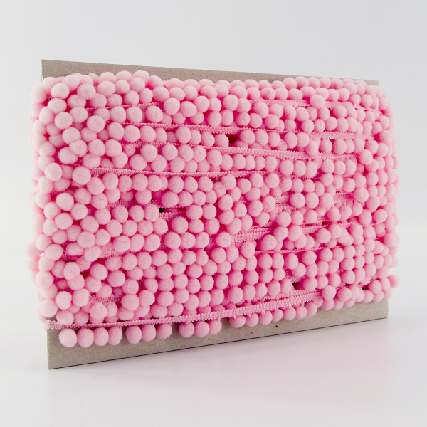 Тесьма с помпонами, диаметр 10 мм, цвет бледно-розовый. Арт PA-18-col.301