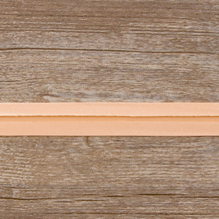 Косая бейка атласная 20 мм, 25 м, цвет 85, бледно-розовый. Арт 6260-20мм-85            