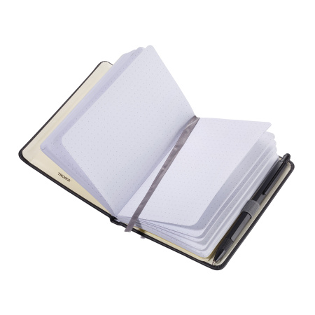 Блокнот с шариковой ручкой TROIKA . Арт NPP28/BG