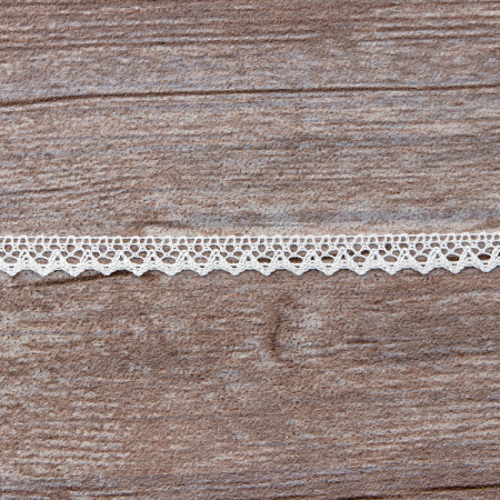 Мерсеризованное хлопковое кружево, 8 мм, цвет белый. Арт 2062/01