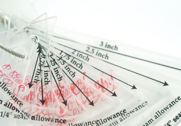 Набор лекал для заготовок-треугольников 60*, 8 размеров (3/4”,1”,1 1/4”,1 1/2”,1 3/4”,2”,2 1/2”, 3”). Арт NL4161