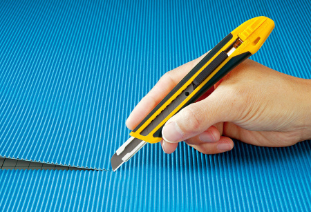 Нож универсальный компактный Olfa. Арт XA-1