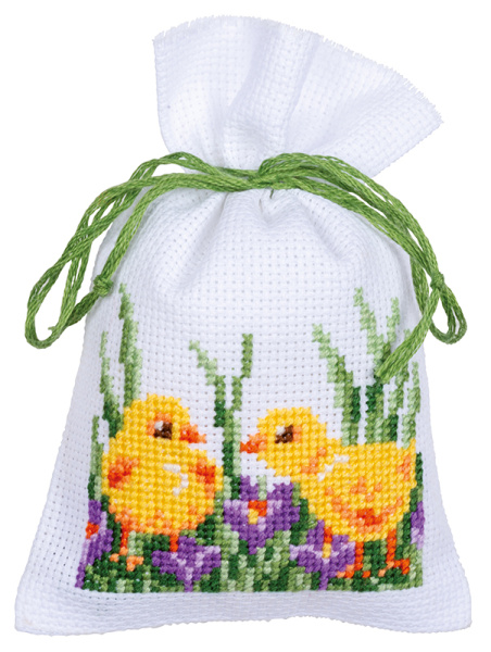 Набор для вышивания мешочков (саше) "Кролики с цыплятами". Арт PN-0187096