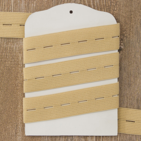 Резинка перфорированная, 25 мм, цвет бежевый. Арт 854131116L2947          