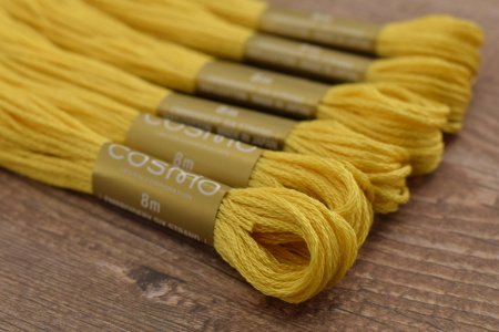 Мулине COSMO однотонный цвет  701       . Арт 25-6/701       